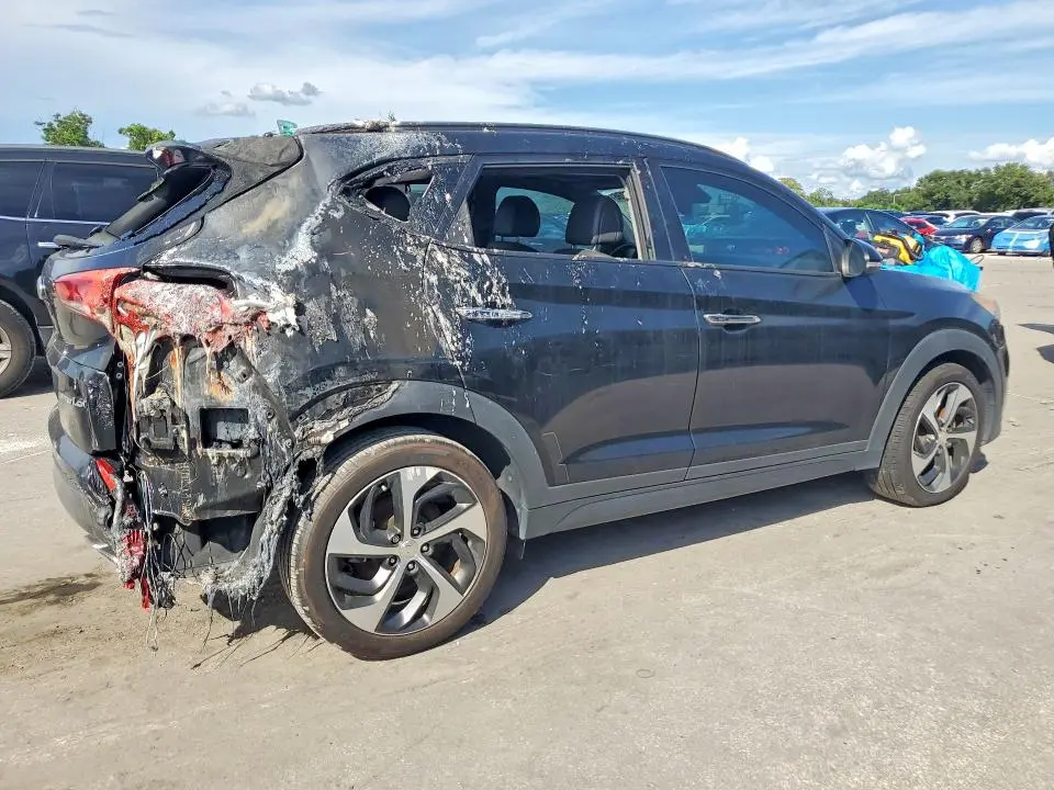 2016 HYUNDAI TUCSON LIMITED  