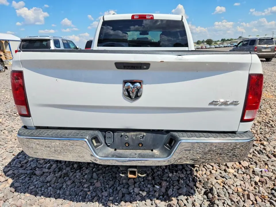 2013 RAM 1500 ST  