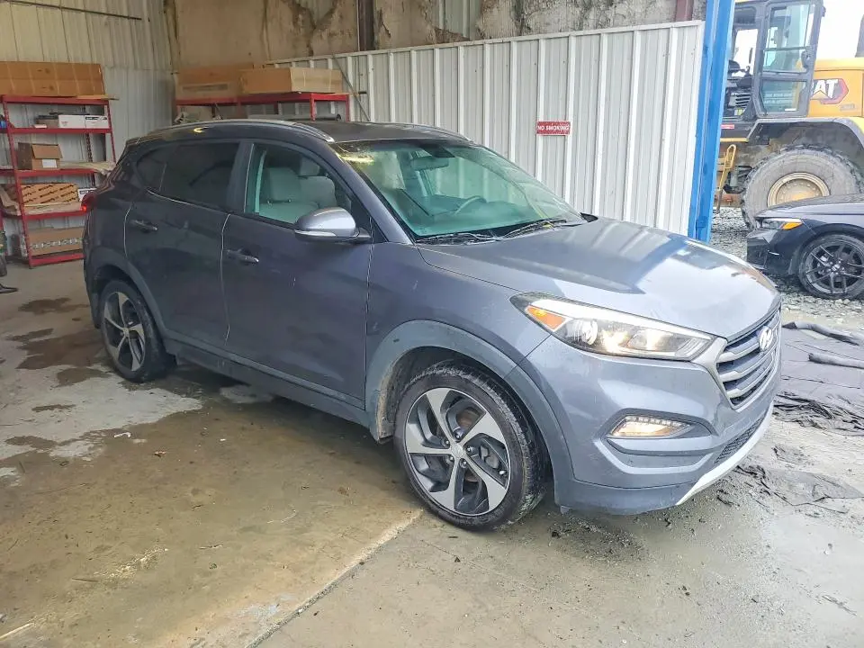 2016 HYUNDAI TUCSON SPORT  