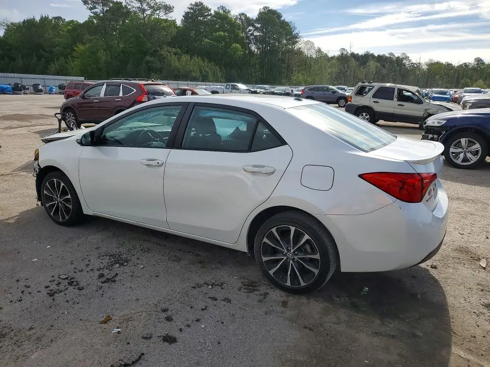 2018 TOYOTA COROLLA XSE  