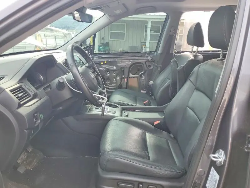2021 HONDA PILOT SE  