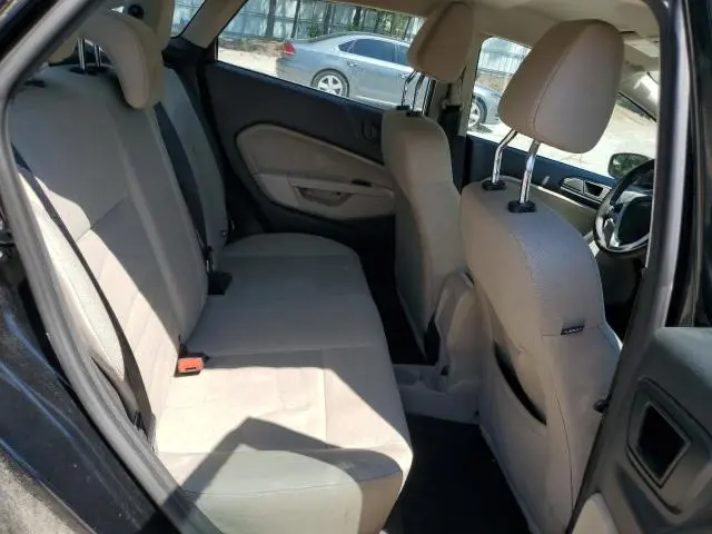 2018 FORD FIESTA SE  