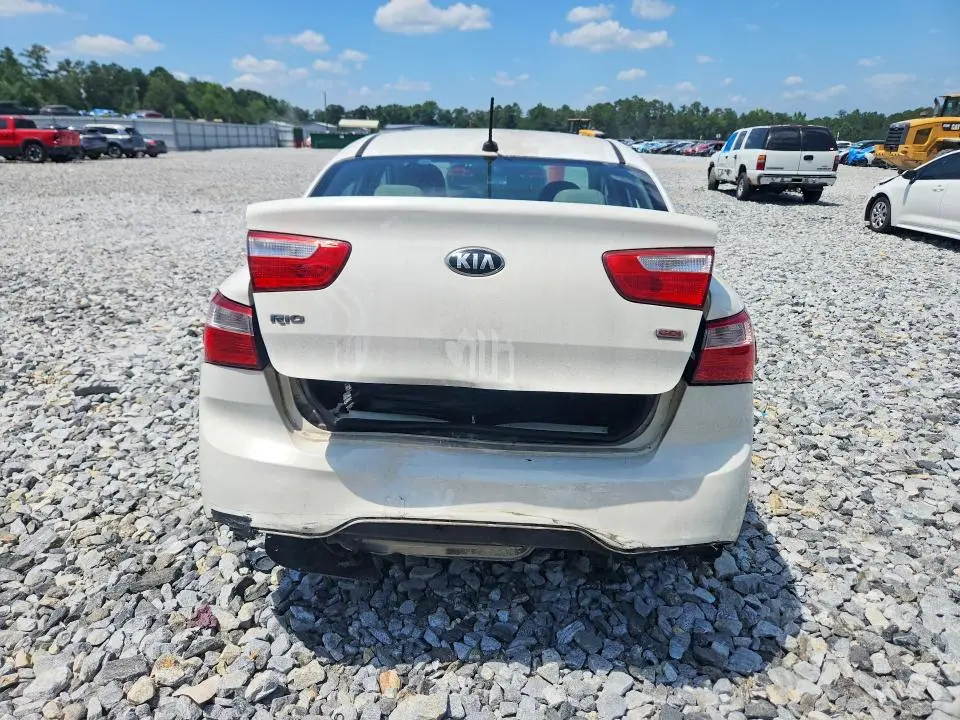 2015 KIA RIO LX  