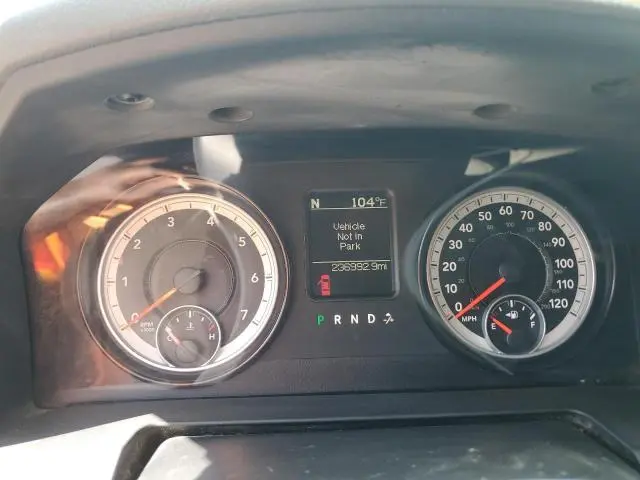 2014 RAM 1500 SLT  