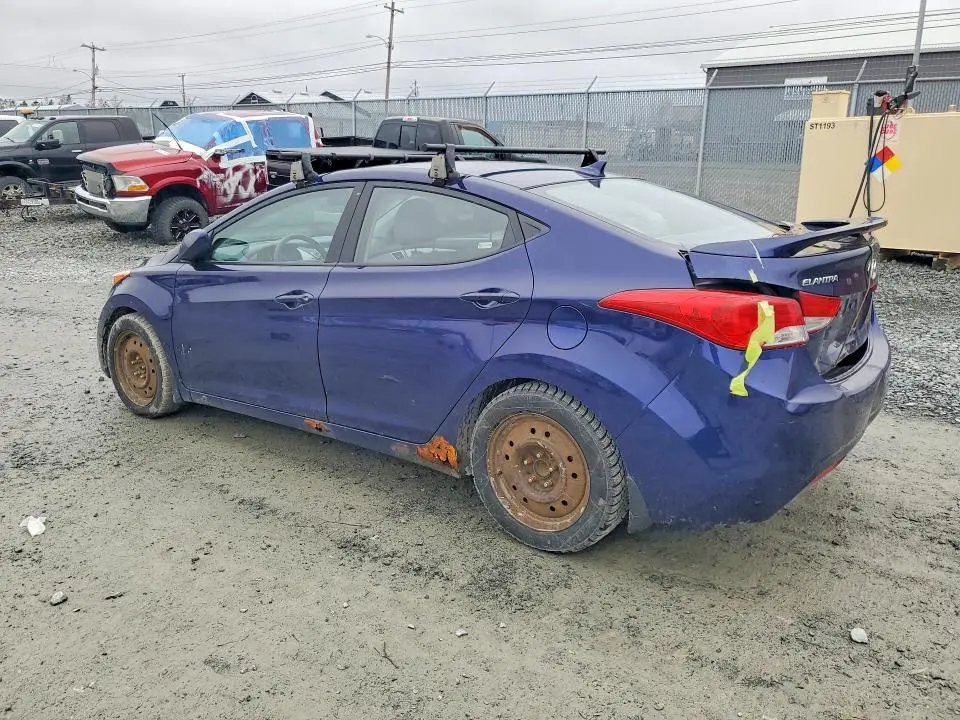 2013 HYUNDAI ELANTRA GLS  