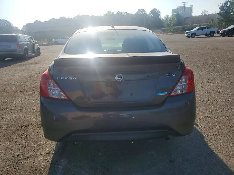 2016 NISSAN VERSA 1.6 SV  