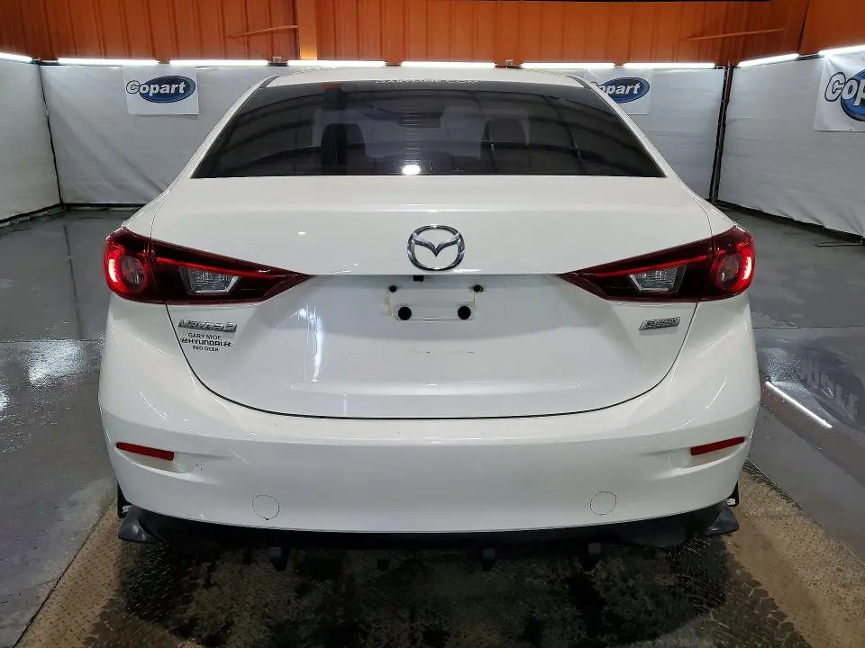 2018 MAZDA 3   
