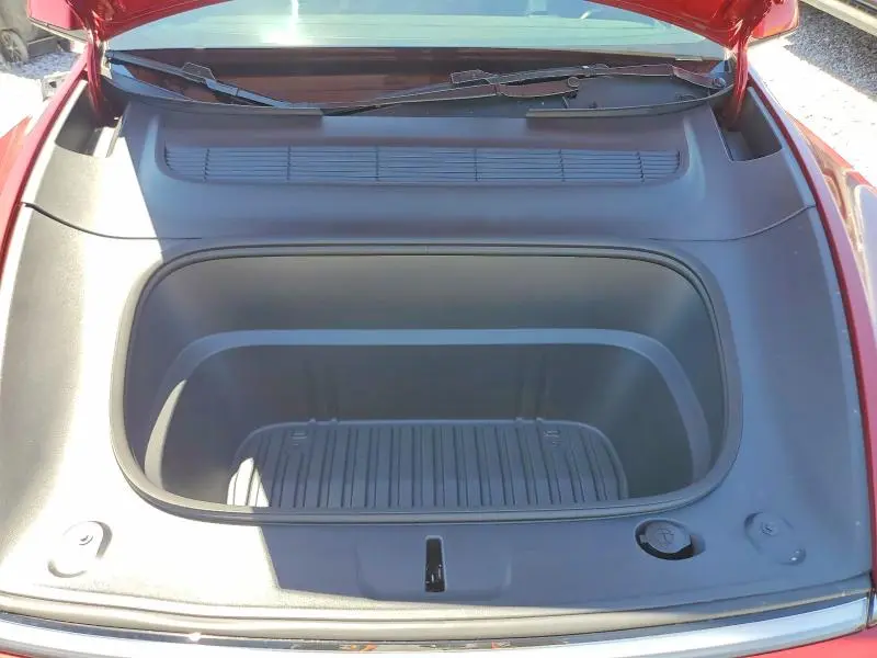 2026 TESLA MODEL Y   