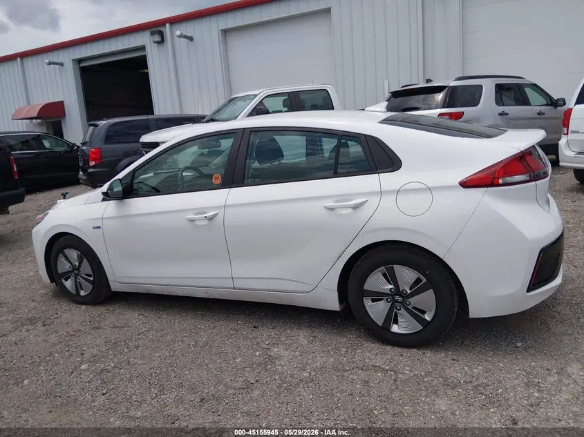 2018 HYUNDAI IONIQ HYBRID BLUE