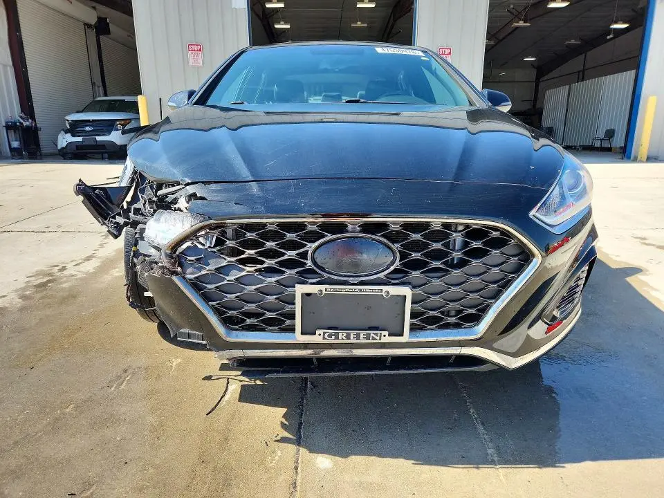 2018 HYUNDAI SONATA SPORT  