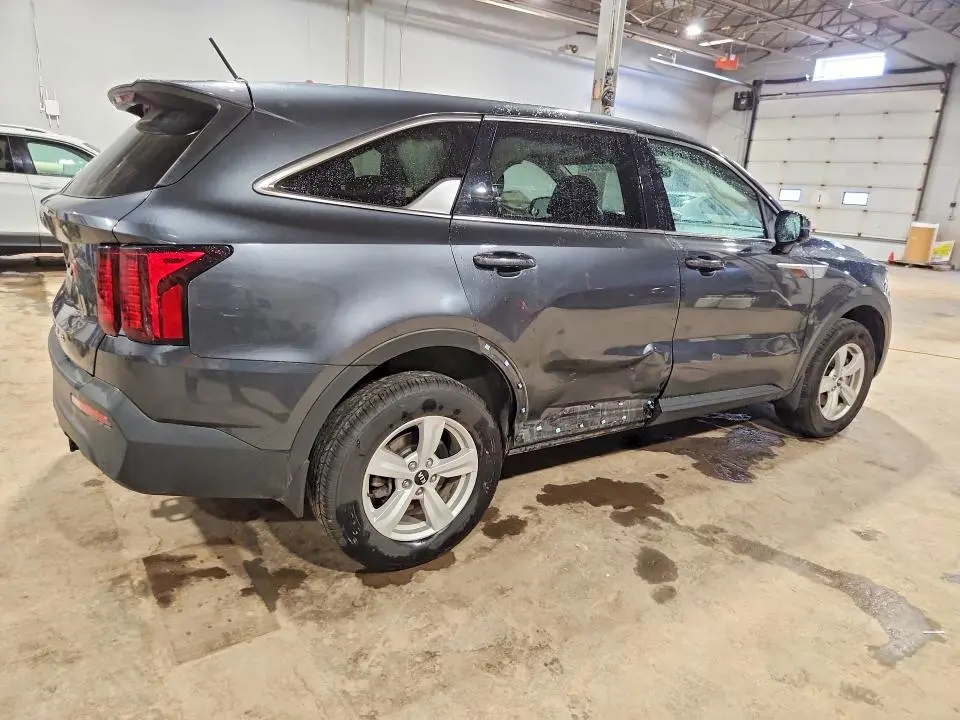 2021 KIA SORENTO   