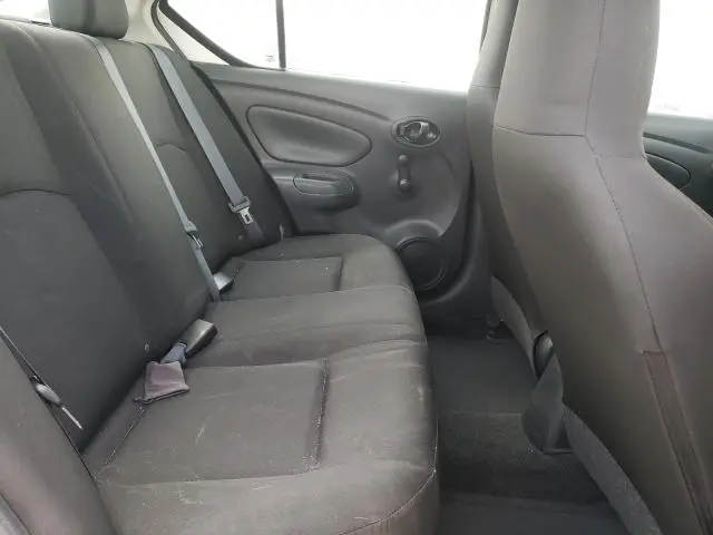 2015 NISSAN VERSA S