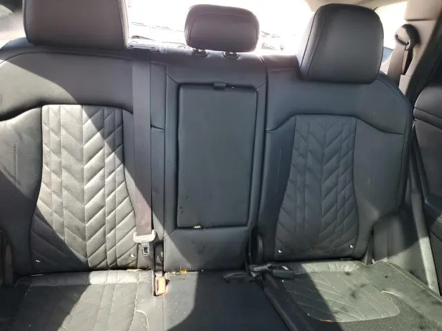 2024 KIA SPORTAGE X LINE  