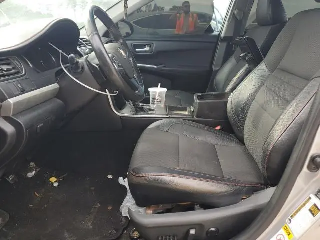 2017 TOYOTA CAMRY LE