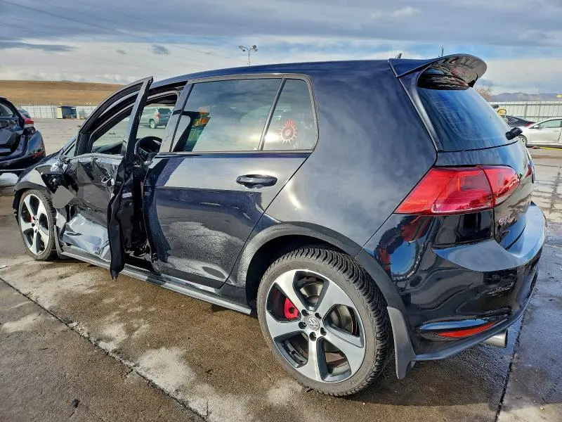 2017 VOLKSWAGEN GTI S/SE  