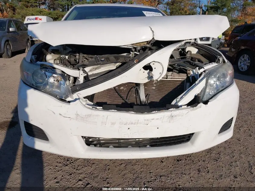 2010 TOYOTA CAMRY LE