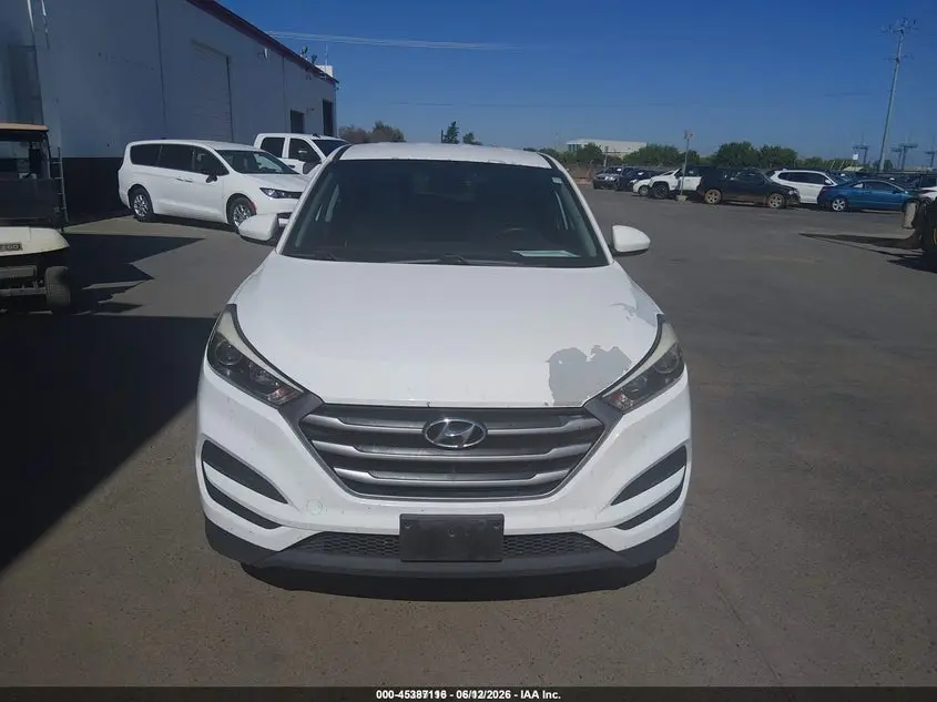 2018 HYUNDAI TUCSON SE