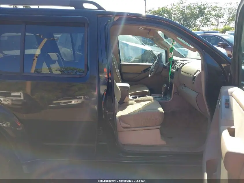 2011 NISSAN PATHFINDER S