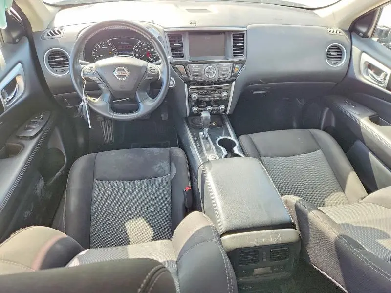 2020 NISSAN PATHFINDER SV  