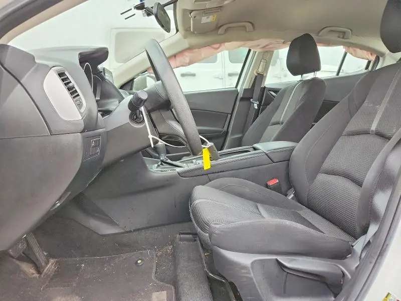 2017 MAZDA 3 SPORT  