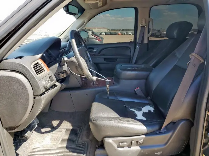 2012 CHEVROLET TAHOE C1500 LTZ  