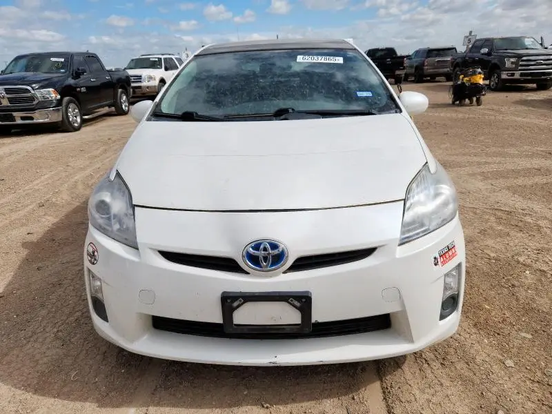 2011 TOYOTA PRIUS   