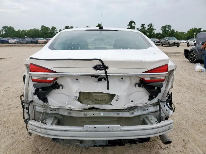 2017 FORD FUSION SE HYBRID  