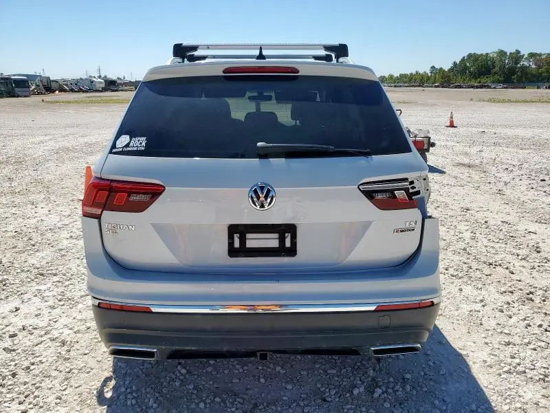 2018 VOLKSWAGEN TIGUAN SE  
