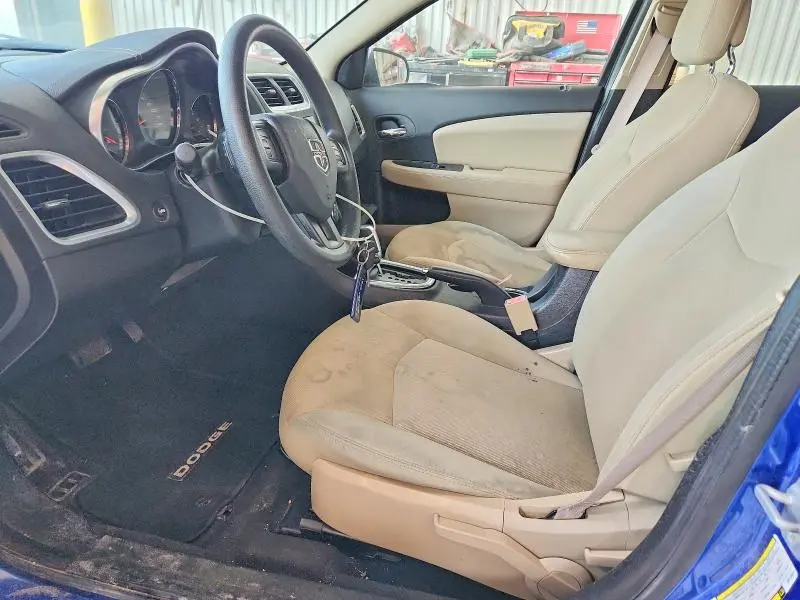 2013 DODGE AVENGER SE  