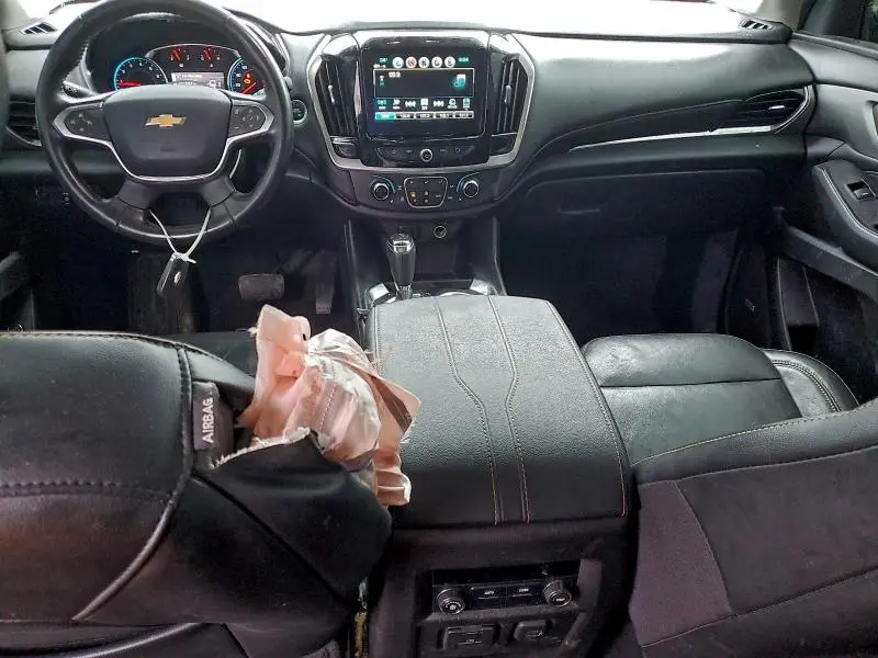 2019 CHEVROLET TRAVERSE RS  