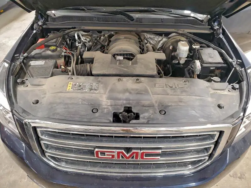 2017 GMC YUKON XL K1500 SLT  