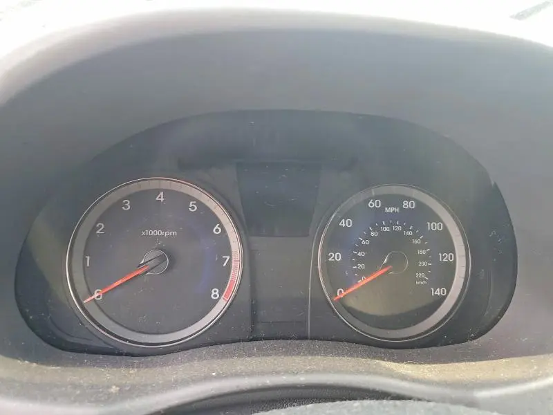 2012 HYUNDAI ACCENT GLS  