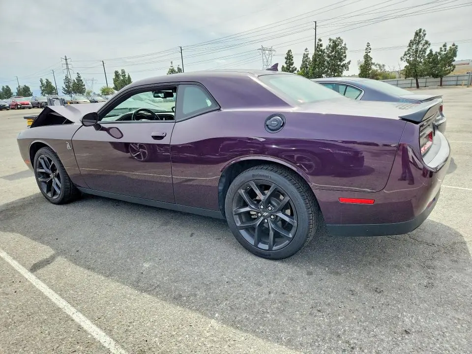 2022 DODGE CHALLENGER SXT  