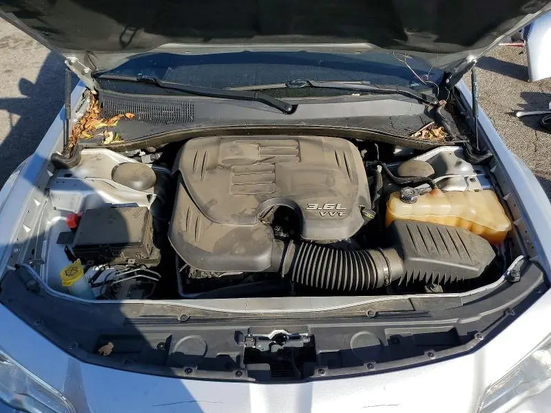 2020 CHRYSLER 300 LIMITED  