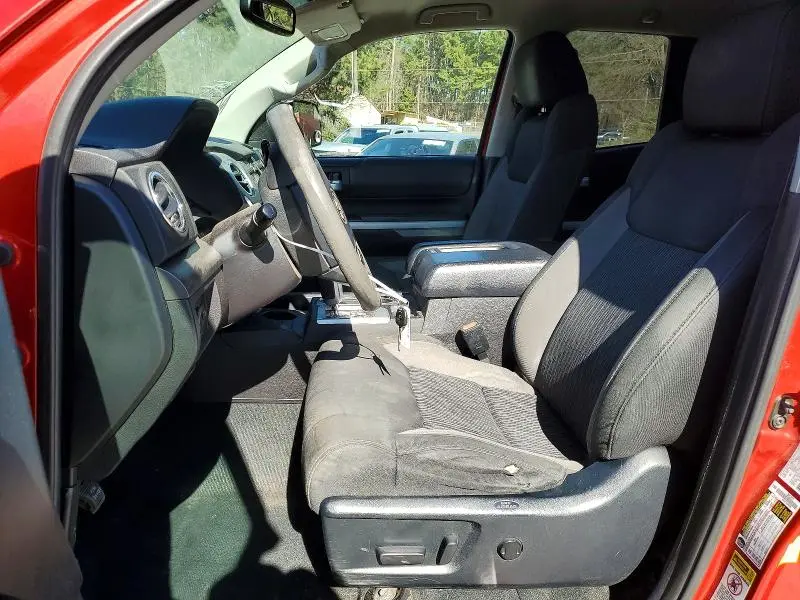 2015 TOYOTA TUNDRA SR5  