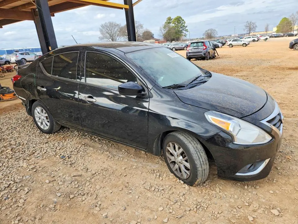 2017 NISSAN VERSA S  