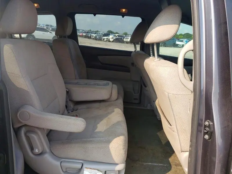 2016 HONDA ODYSSEY SE  