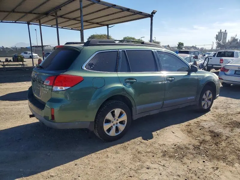 2010 SUBARU OUTBACK 3.6R  
