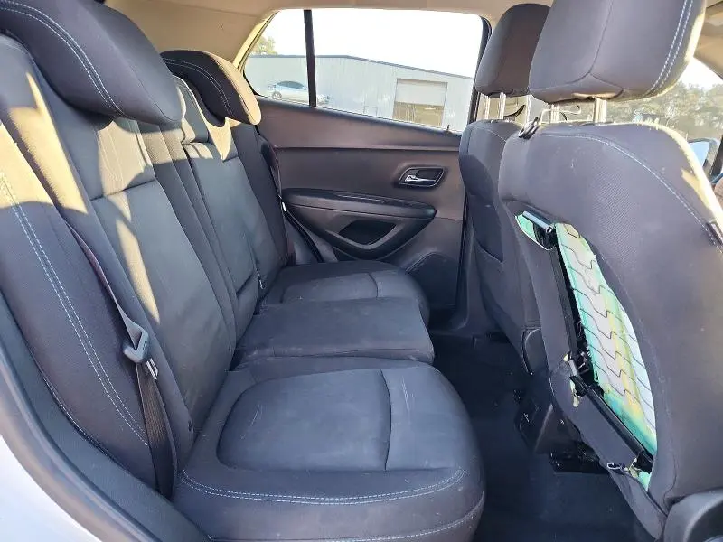 2015 CHEVROLET TRAX 1LT  