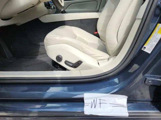 2020 VOLVO S60 T5 MOMENTUM  