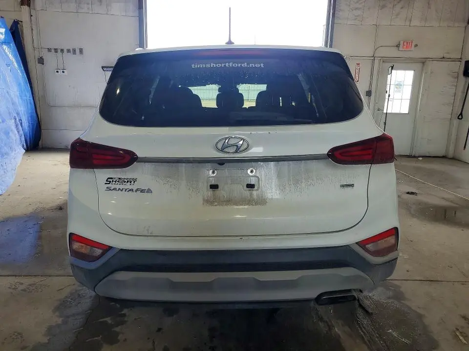 2019 HYUNDAI SANTA FE SE  