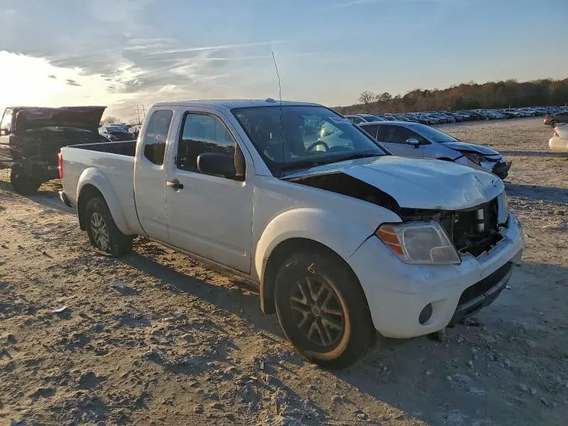 2018 NISSAN FRONTIER S  