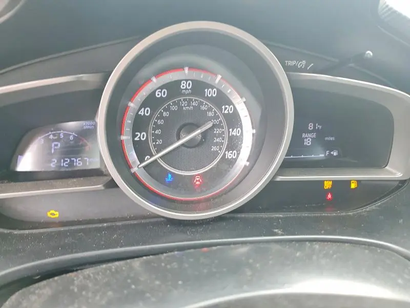 2015 MAZDA 3 TOURING  
