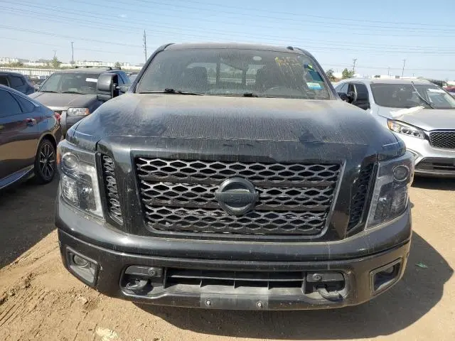 2019 NISSAN TITAN SV  