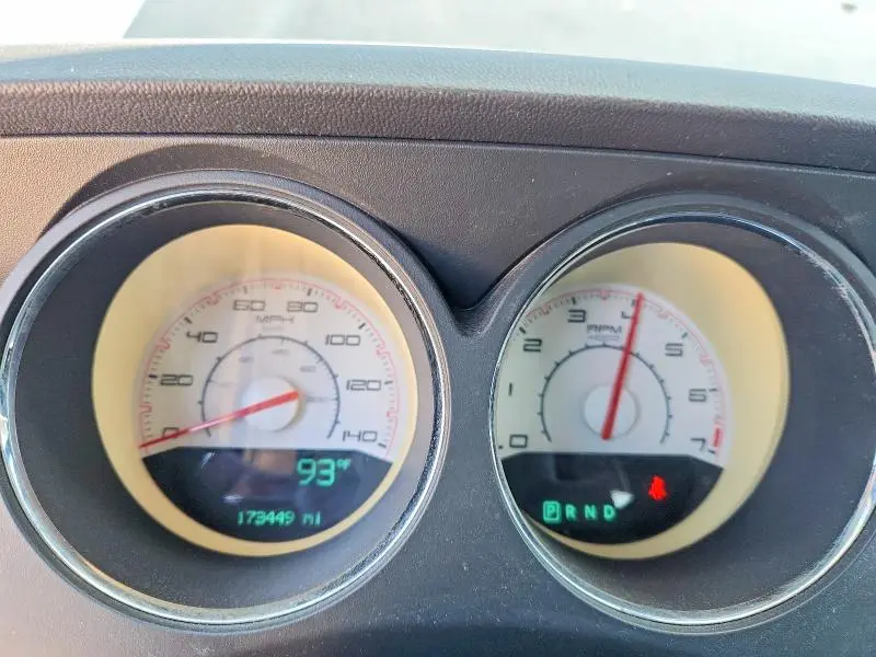 2012 DODGE CHALLENGER SXT  