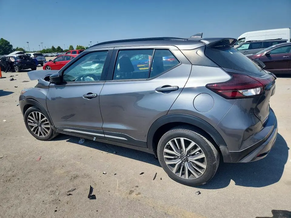 2024 NISSAN KICKS SR  