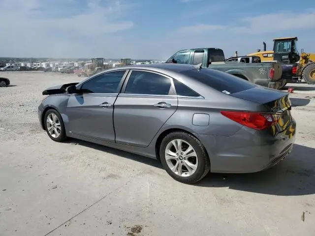 2011 HYUNDAI SONATA SE  