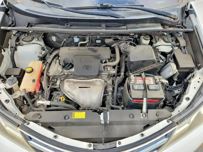 2014 TOYOTA RAV4 LE  