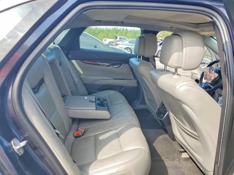 2013 CADILLAC XTS LUXURY COLLECTION  