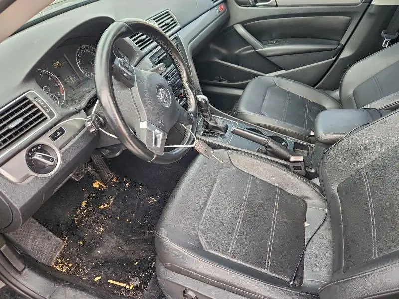 2014 VOLKSWAGEN PASSAT S  